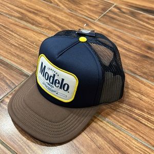 Cerveza Modelo Trucker hat (BRAND NEW)